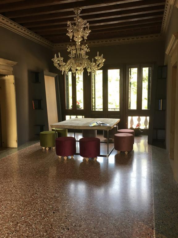 Hotel 5 Colonne Мирано Экстерьер фото